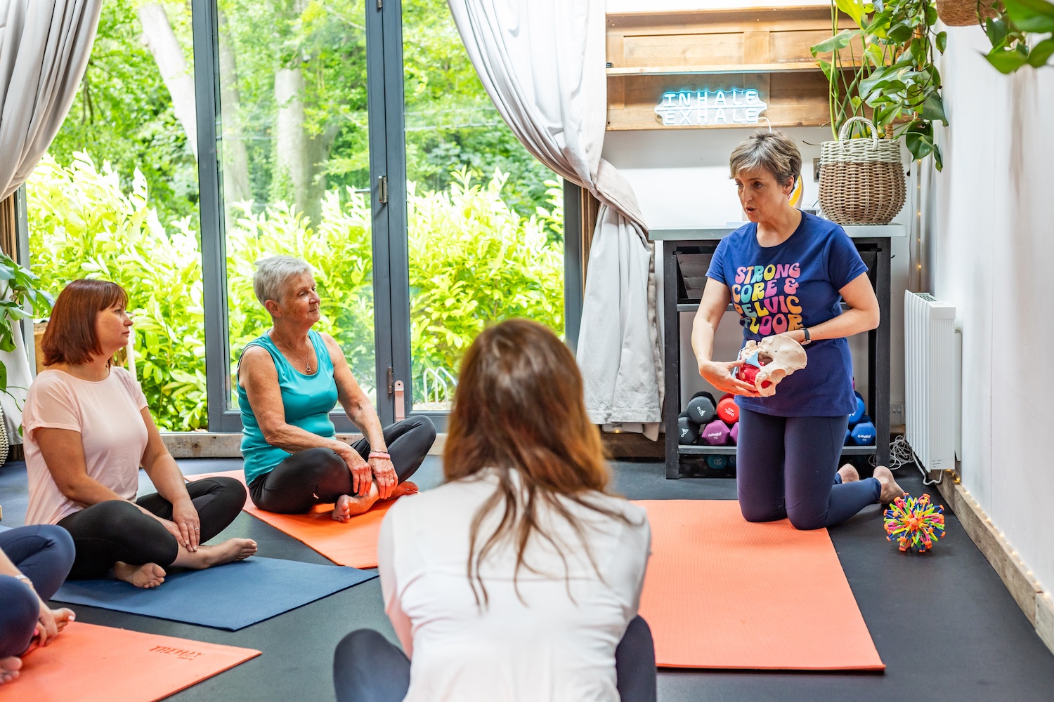 You are currently viewing Could your back pain be caused by pelvic floor dysfunction?